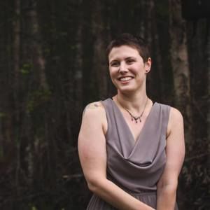 Meet your Posher, Rebecca